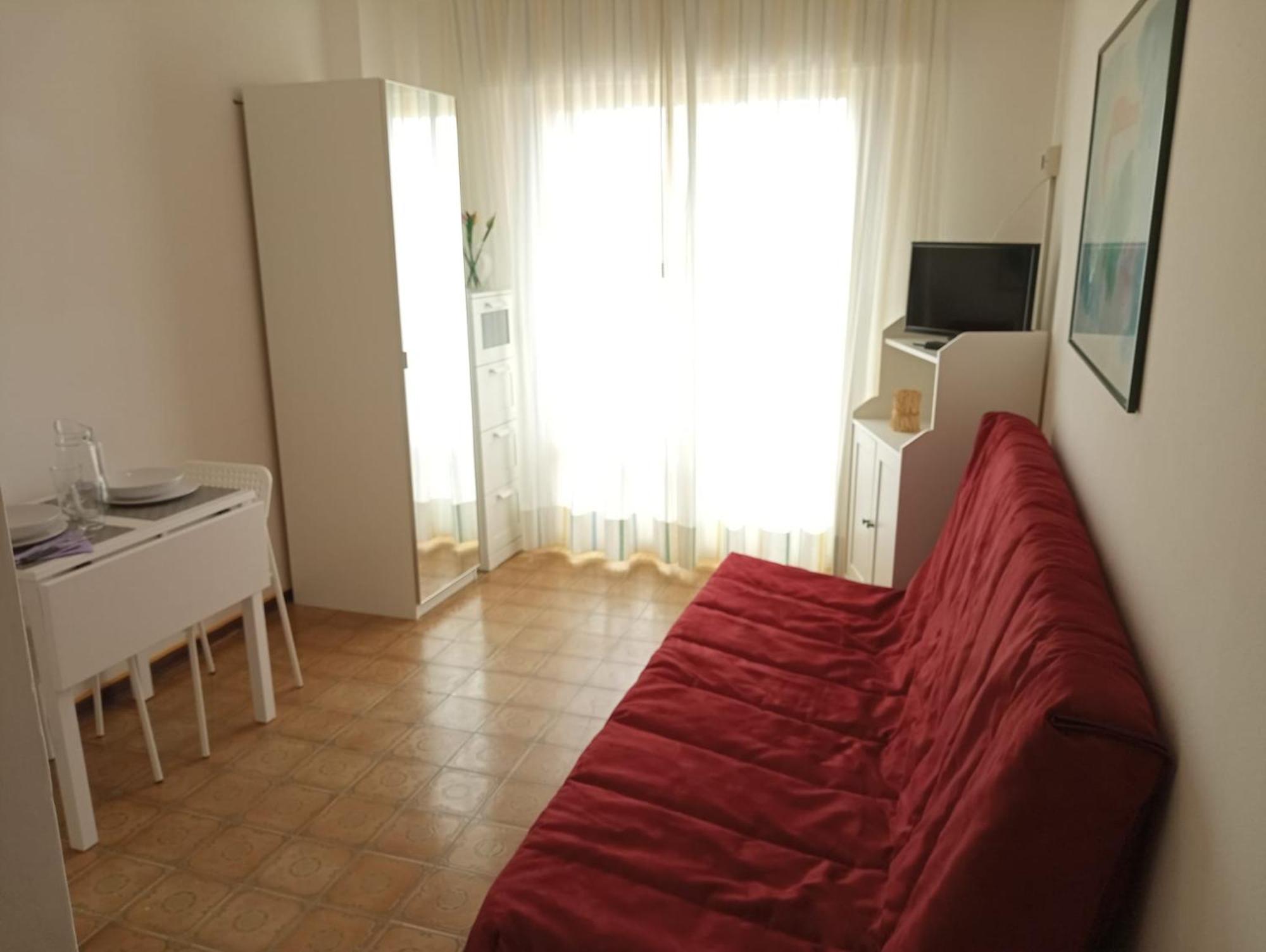 Residence Zenith Caorle Bagian luar foto